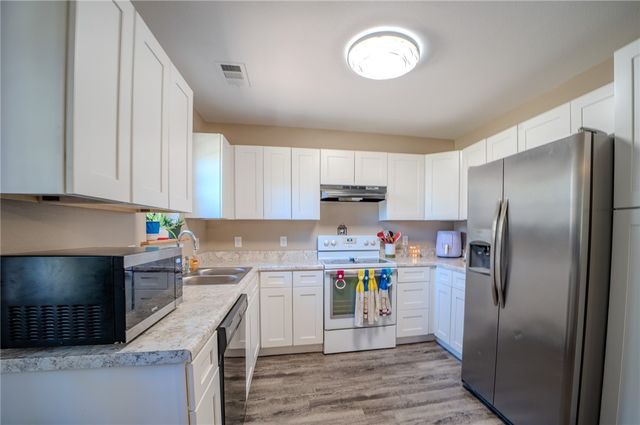 197 Pebble Branch Lane, Russellville, AR 72802