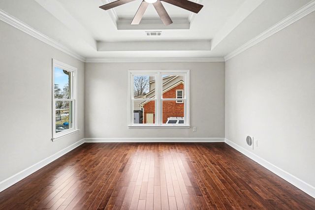 5128 Brittany Dr, Old Hickory, TN 37138