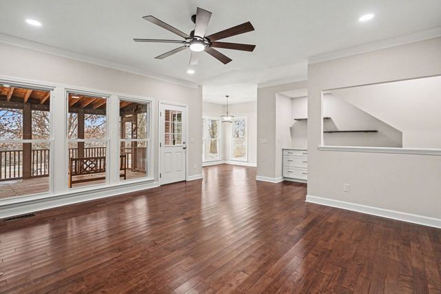 5128 Brittany Dr, Old Hickory, TN 37138