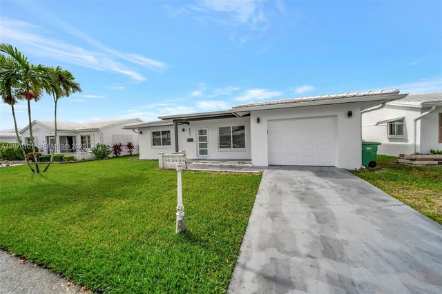 8502 NW 59th Street, Tamarac, FL 33321