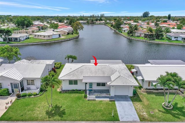8502 NW 59th Street, Tamarac, FL 33321
