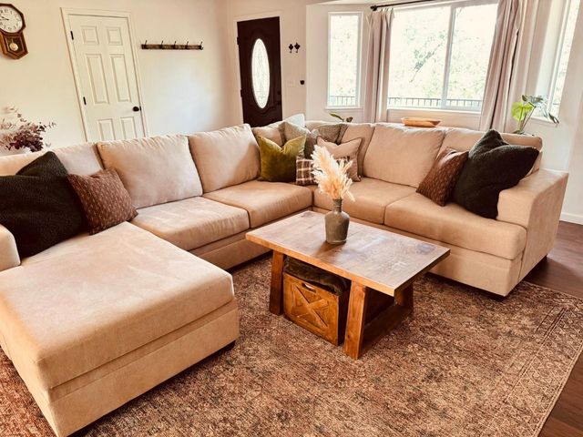 5295 Rooster Ln, Somerset, CA 95684