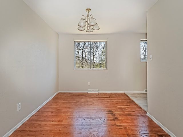 118 Courtney Dr, Penn Hills, PA 15147