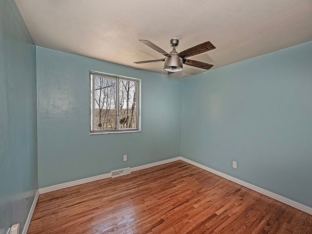 118 Courtney Dr, Penn Hills, PA 15147