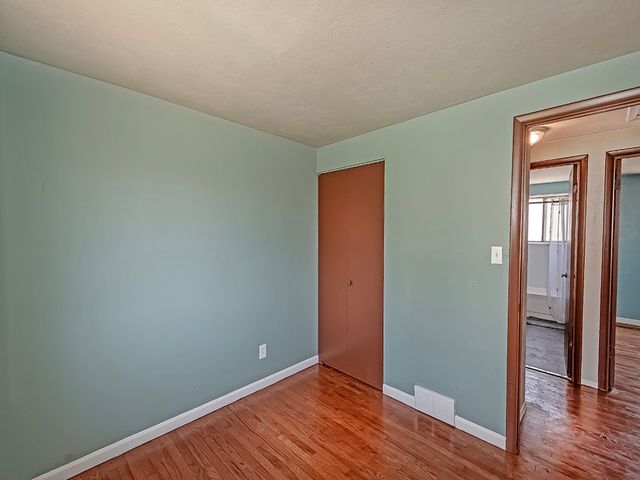 118 Courtney Dr, Penn Hills, PA 15147