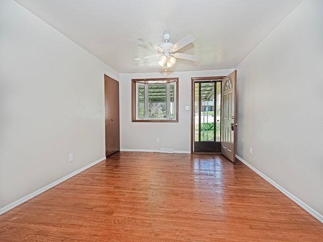 118 Courtney Dr, Penn Hills, PA 15147