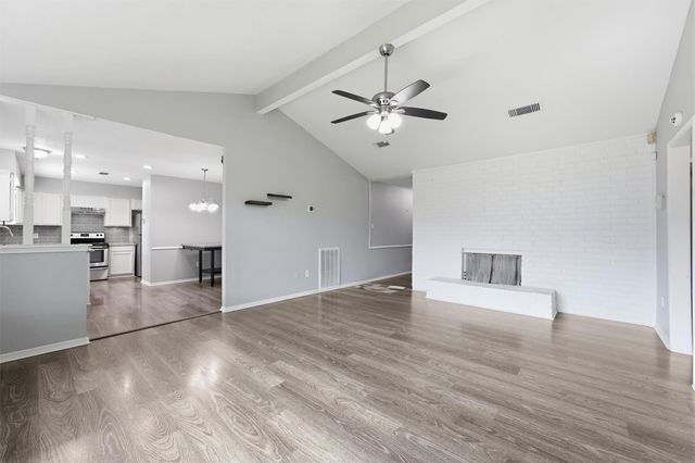 8614 Sherrywood Drive, Houston, TX 77044