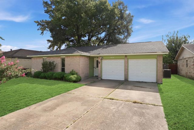 8614 Sherrywood Drive, Houston, TX 77044