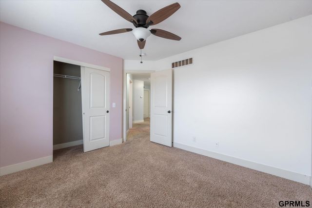 2309 Alexandria Road, Papillion, NE 68133