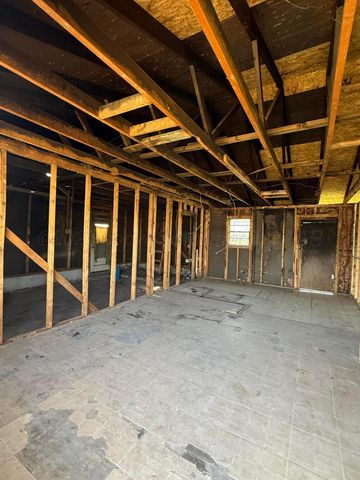 721 E 15th Avenue, Pampa, TX 79065