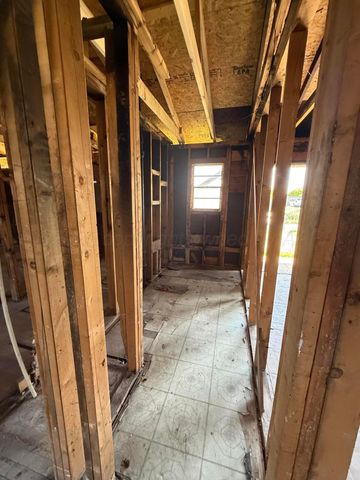 721 E 15th Avenue, Pampa, TX 79065