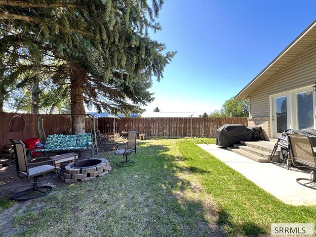 2 Brandon Drive, Sugar City, ID 83448