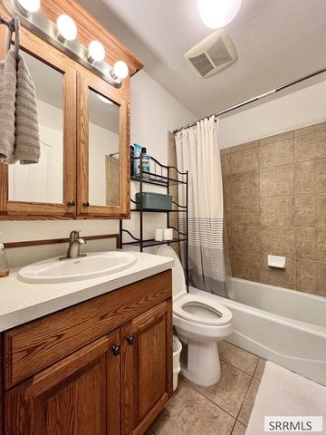 2 Brandon Drive, Sugar City, ID 83448