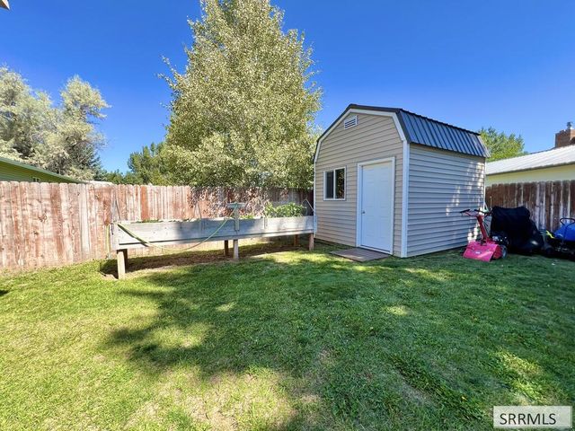 2 Brandon Drive, Sugar City, ID 83448