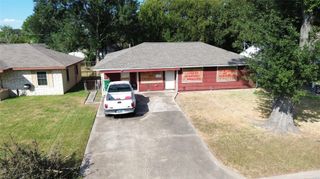 6111 Westover Street, Houston, TX 77033