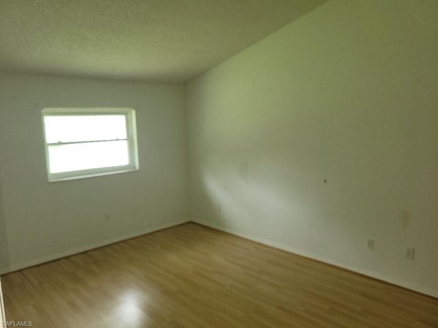 1029 NE Van Loon LN, Cape Coral, FL 33909