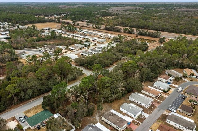 7023 W Merrivale Lane, Homosassa, FL 34446