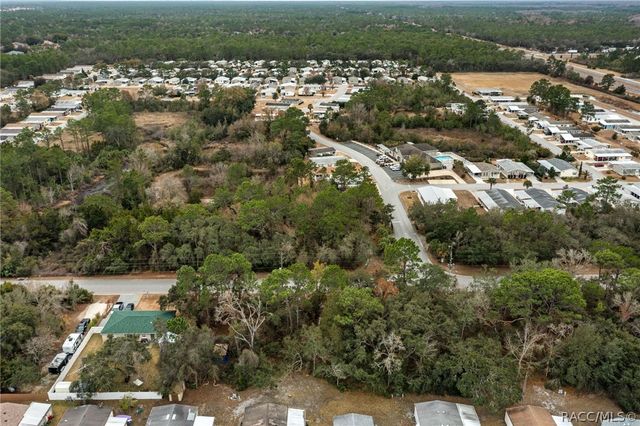 7023 W Merrivale Lane, Homosassa, FL 34446
