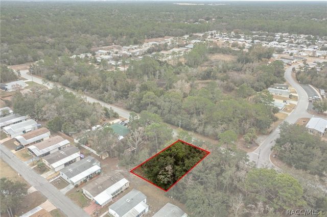 7023 W Merrivale Lane, Homosassa, FL 34446