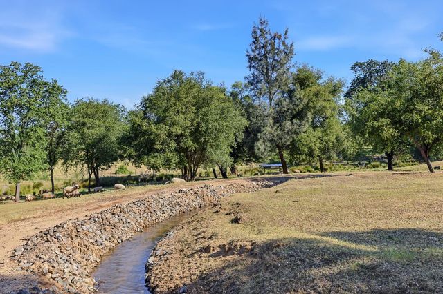 3117 Garden Bar Rd, Lincoln, CA 95648