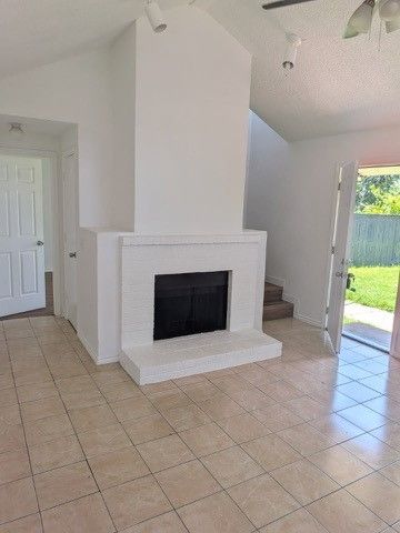 205 S Kenney Street A, Kennedale, TX 76060