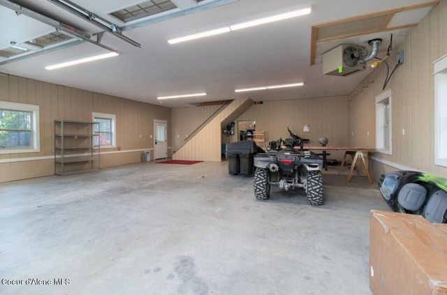 110 Sheri Dr, Moyie Springs, ID 83845