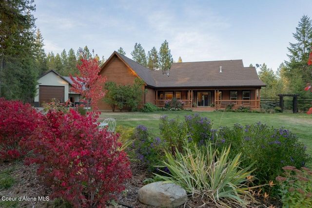 110 Sheri Dr, Moyie Springs, ID 83845