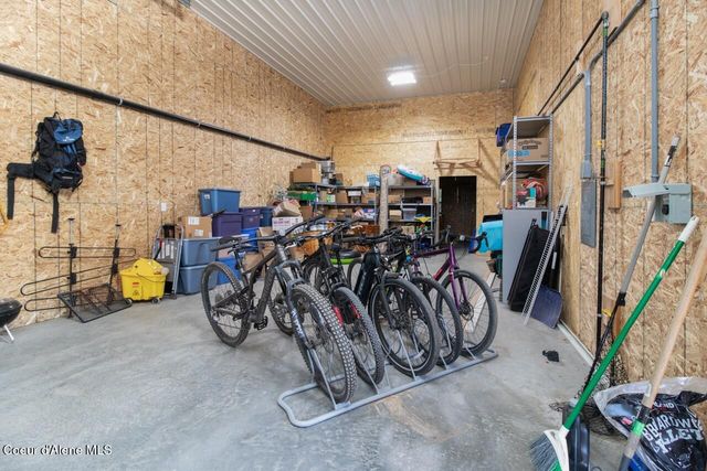 110 Sheri Dr, Moyie Springs, ID 83845