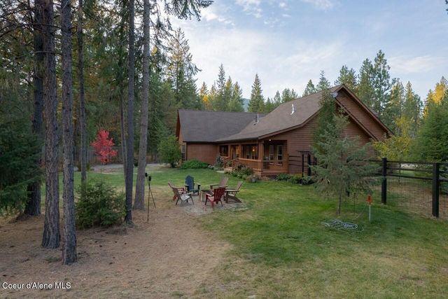 110 Sheri Dr, Moyie Springs, ID 83845