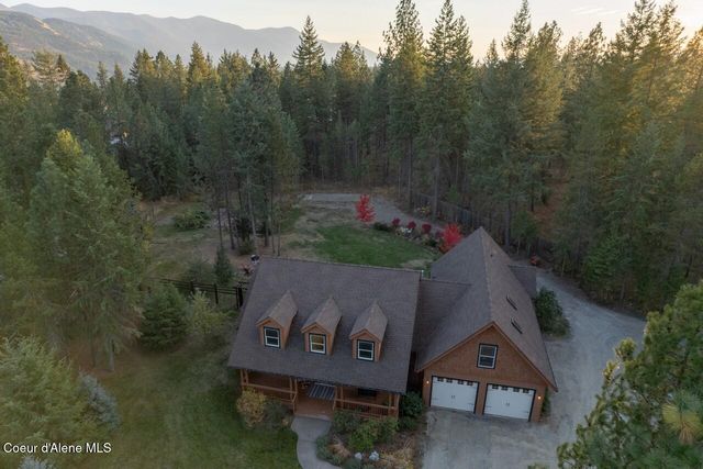 110 Sheri Dr, Moyie Springs, ID 83845