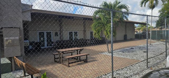 300 Bonnie Blvd 144, Palm Springs, FL 33461