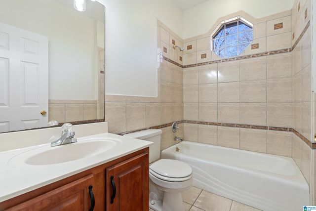 156 WINDSTONE PARKWAY, Chelsea, AL 35043