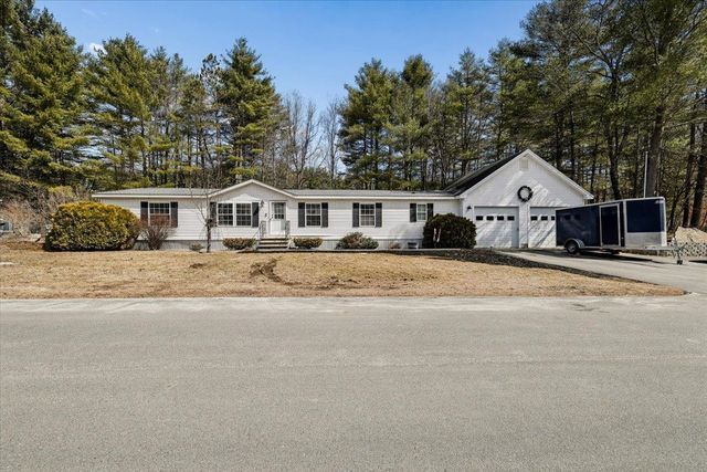 18 Stacey Drive, Hopkinton, NH 03229