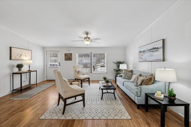 18 Stacey Drive, Hopkinton, NH 03229