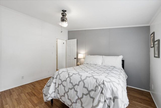 18 Stacey Drive, Hopkinton, NH 03229