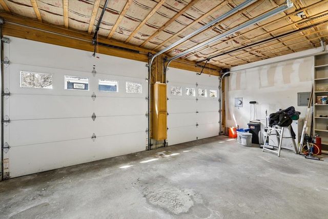 18 Stacey Drive, Hopkinton, NH 03229