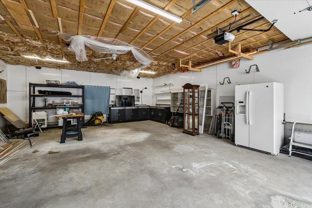 18 Stacey Drive, Hopkinton, NH 03229