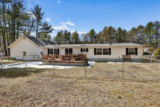18 Stacey Drive, Hopkinton, NH 03229