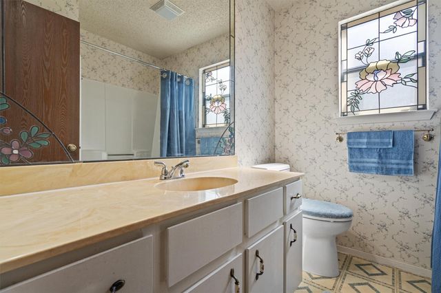 2624 Oak Meadow DR, Round Rock, TX 78681