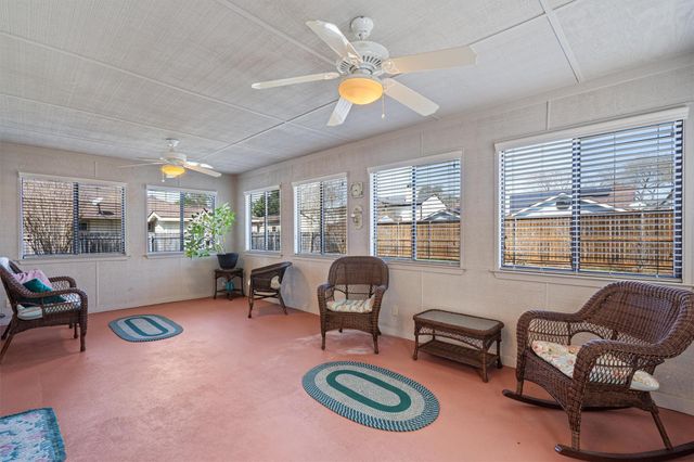 2624 Oak Meadow DR, Round Rock, TX 78681