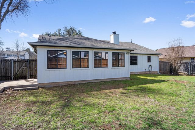 2624 Oak Meadow DR, Round Rock, TX 78681