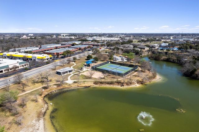 2624 Oak Meadow DR, Round Rock, TX 78681