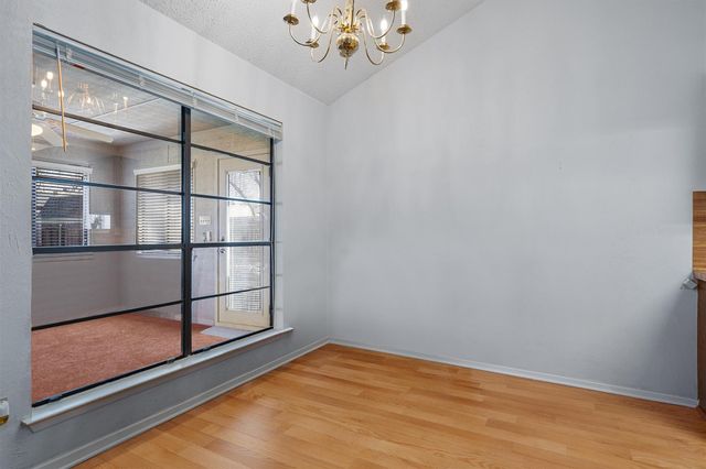 2624 Oak Meadow DR, Round Rock, TX 78681