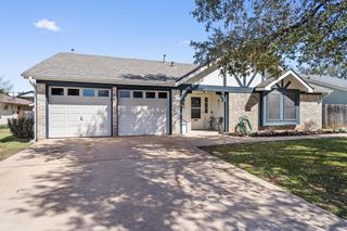 2624 Oak Meadow DR, Round Rock, TX 78681