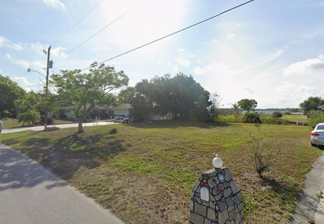 3298 DAYTONA DRIVE, Punta Gorda, FL 33983