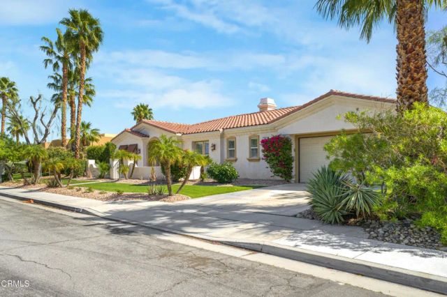 2250 N Hermosa Drive, Palm Springs, CA 92264