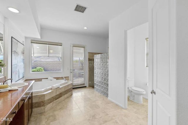 2250 N Hermosa Drive, Palm Springs, CA 92264