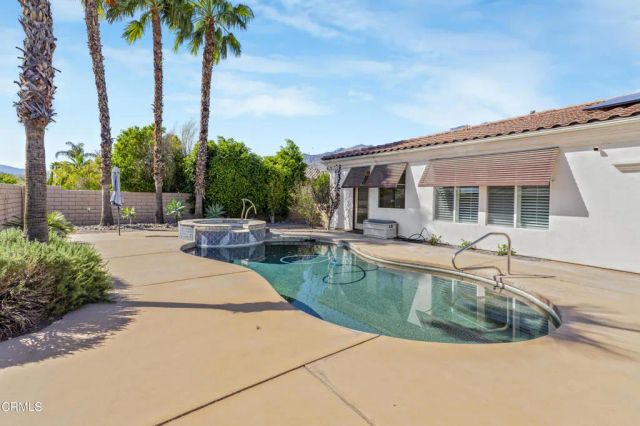 2250 N Hermosa Drive, Palm Springs, CA 92264