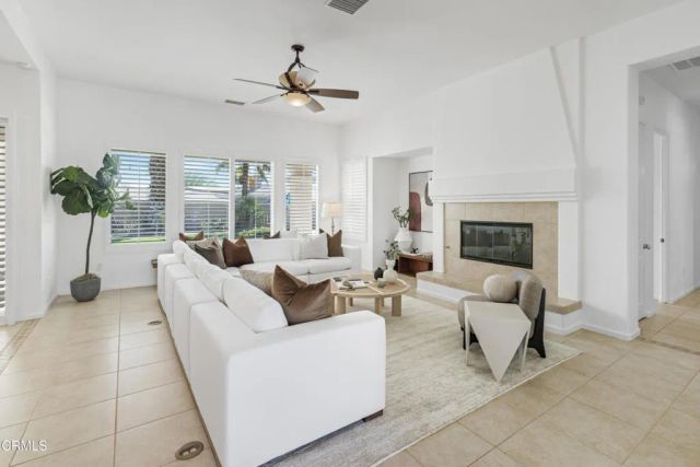 2250 N Hermosa Drive, Palm Springs, CA 92264