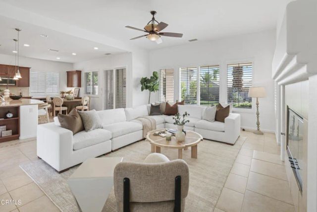 2250 N Hermosa Drive, Palm Springs, CA 92264